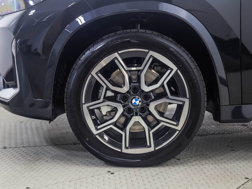 Used 2026 BMW X1 xDrive28i image 2