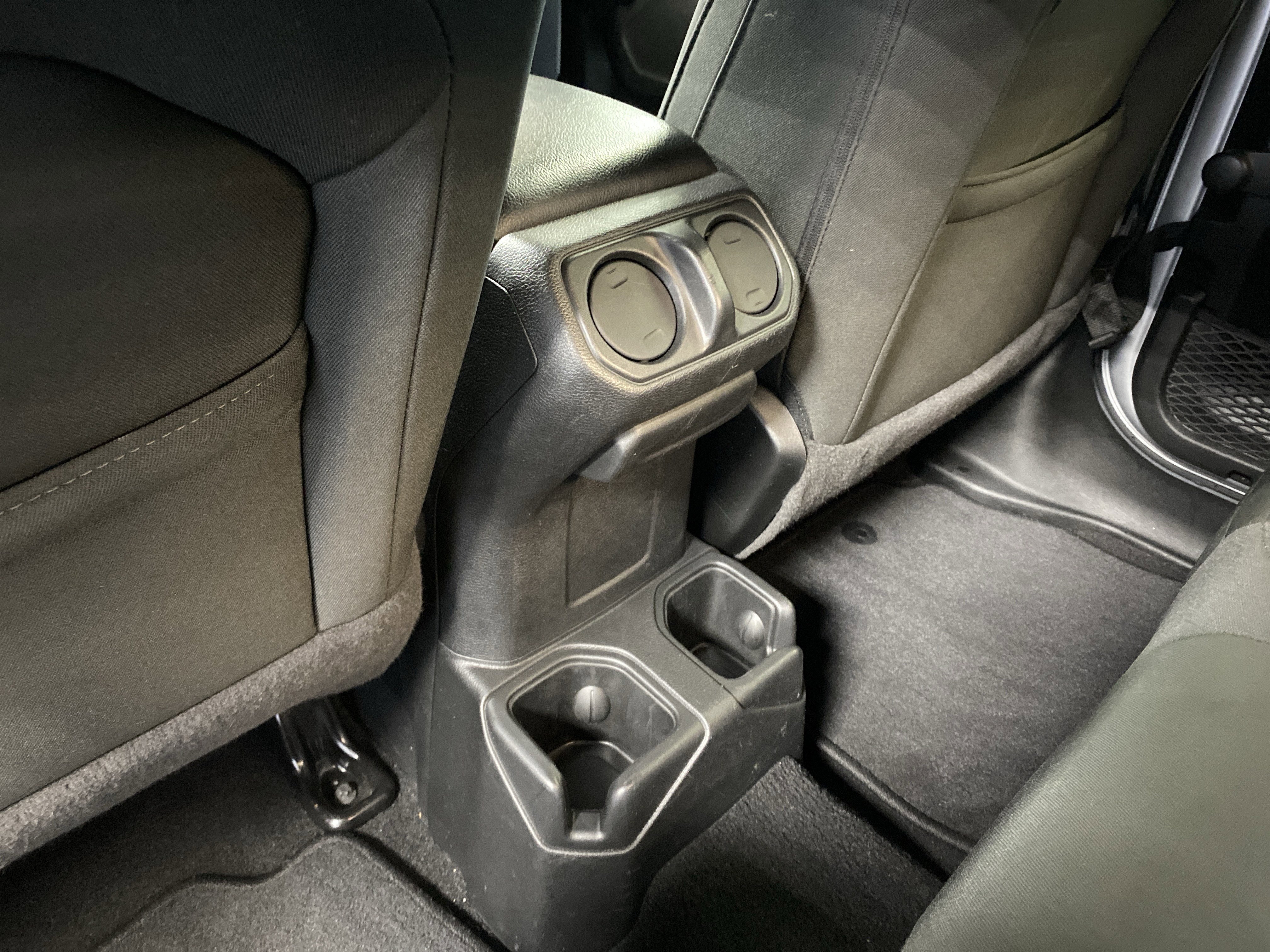 Certified 2022 Jeep Gladiator Sport image 27