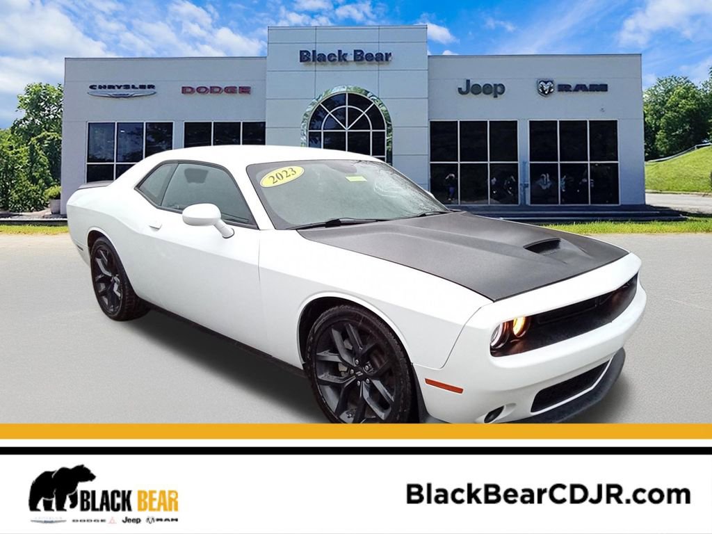 Used 2023 Dodge Challenger R/T w/ Blacktop Package image 1