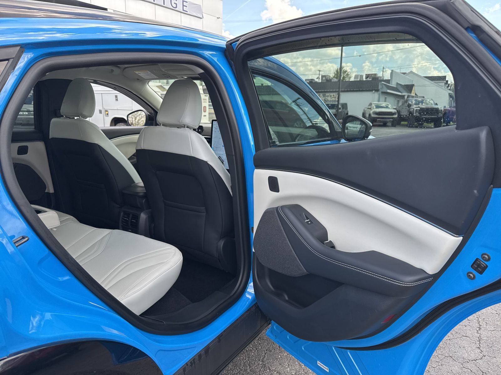 Used 2023 Ford Mustang Mach-E Premium w/ Mustang Nite Pony Package AWD/4WD image 35