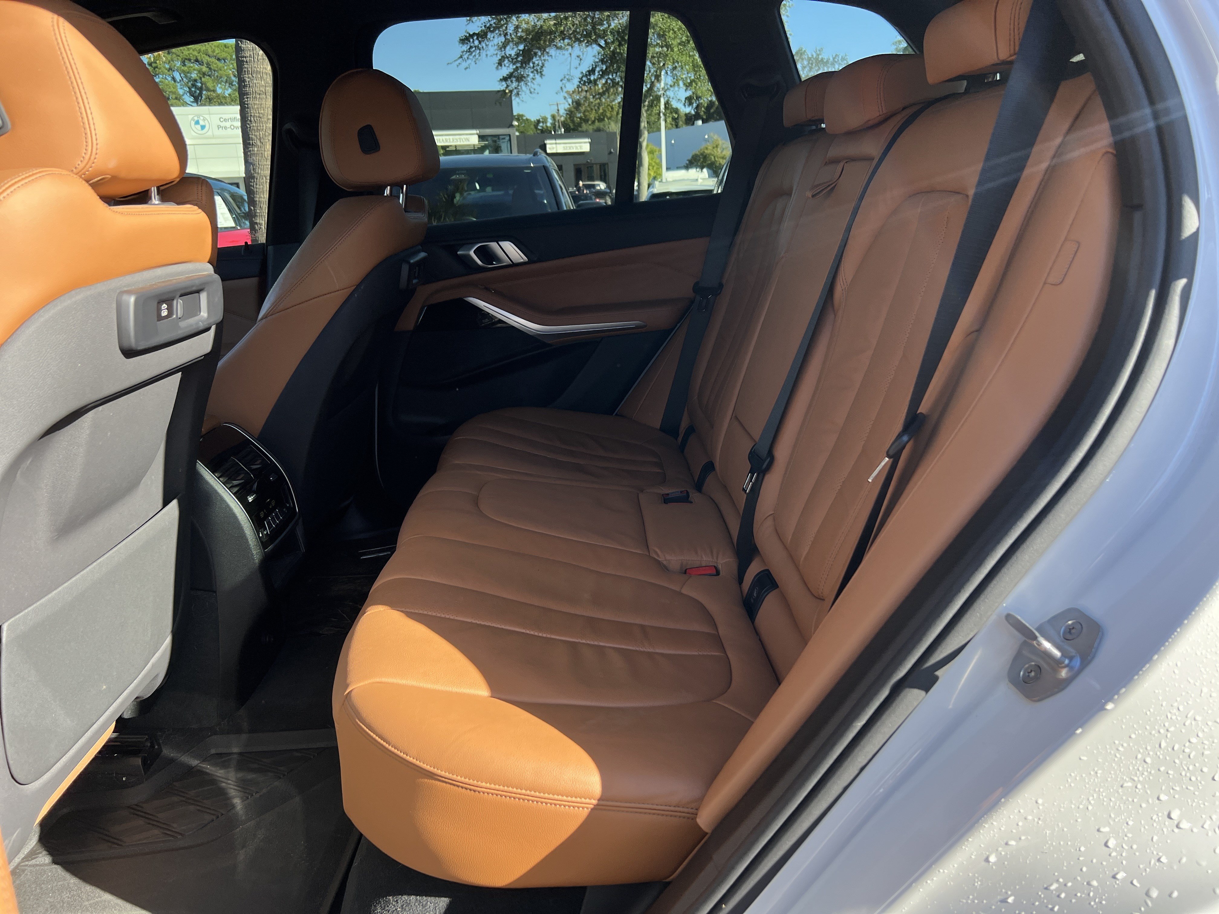 Used 2019 BMW X5 xDrive40i w/ Premium Package 2 AWD/4WD image 31