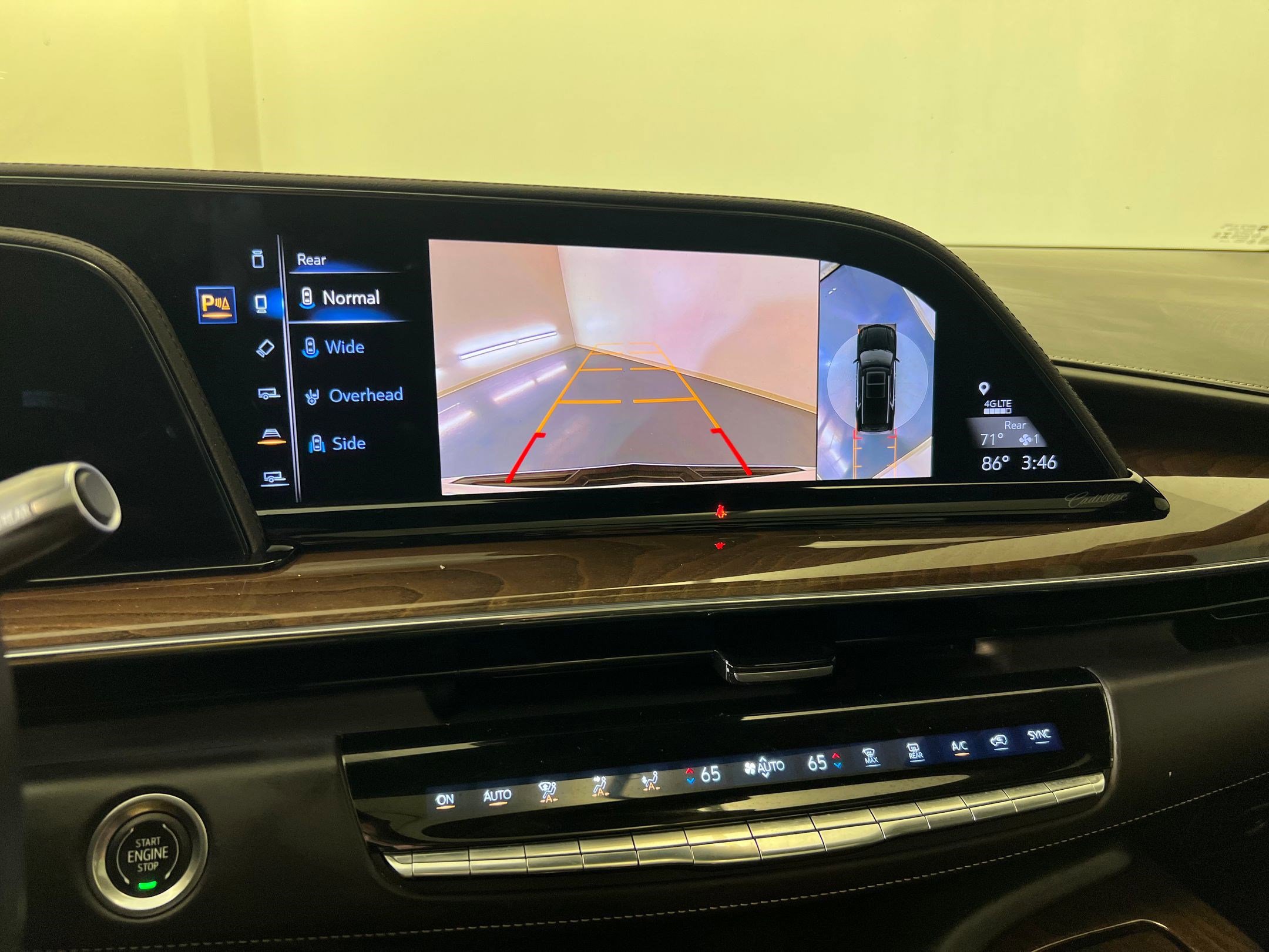 Used 2023 Cadillac Escalade Sport Platinum w/ Heavy-Duty Trailer Package image 29