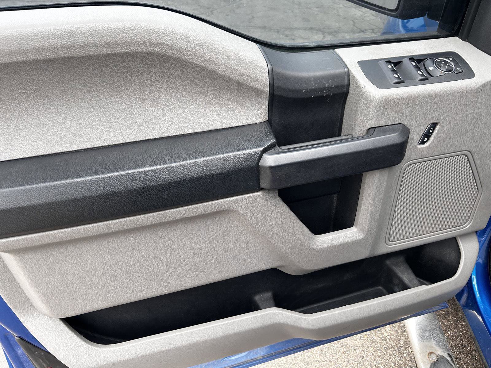 Used 2016 Ford F150 XL w/ Equipment Group 101A Mid image 11