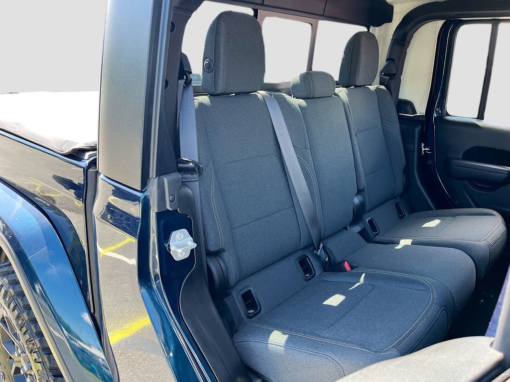 Certified 2025 Jeep Gladiator Willys image 26