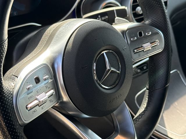 Used 2022 Mercedes-Benz GLC 300 image 29