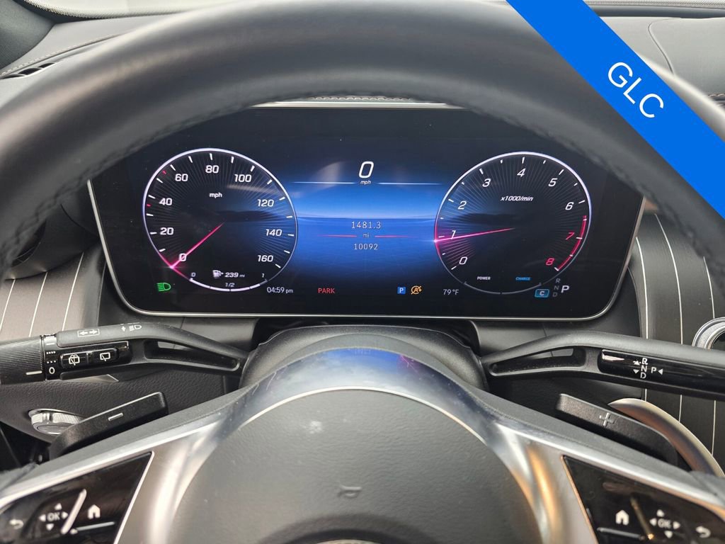 Used 2024 Mercedes-Benz GLC 300 4MATIC image 21