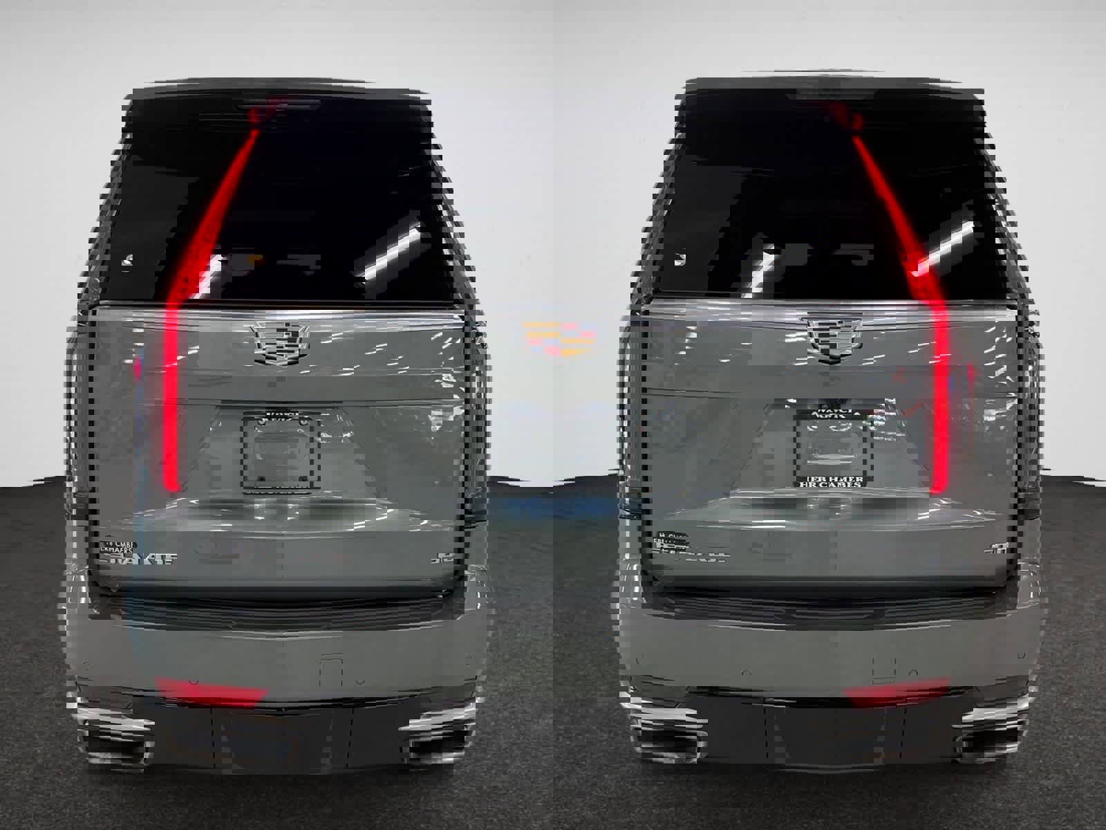 Certified 2024 Cadillac Escalade ESV Premium Luxury w/ LPO, Floor Liner Package image 6