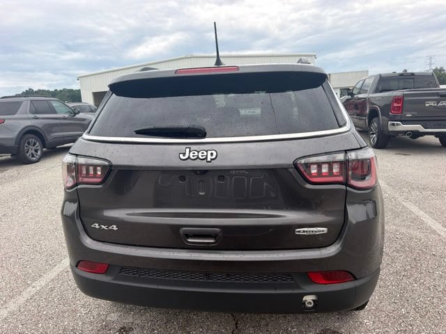 Used 2024 Jeep Compass Latitude AWD/4WD image 6