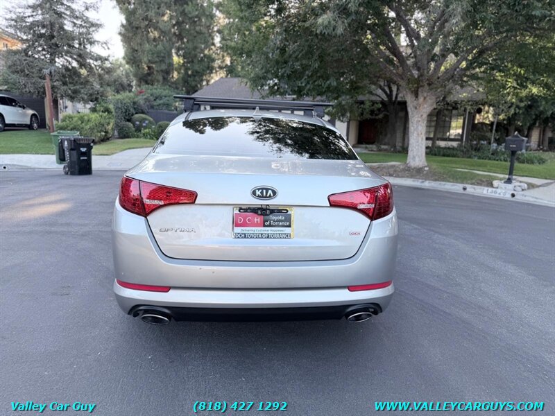 Used 2012 Kia Optima LX FWD image 5