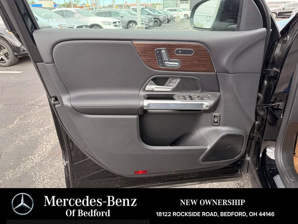 New 2026 Mercedes-Benz GLB 250 4MATIC image 7