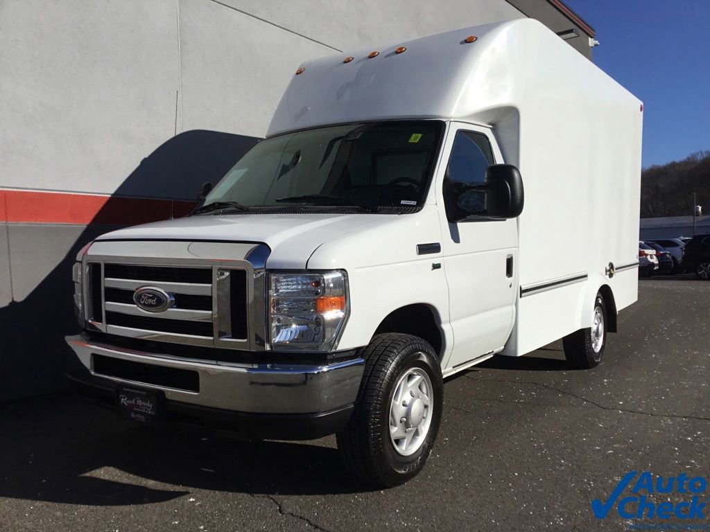 Used 2016 Ford E-350 and Econoline 350 Super Duty image 5