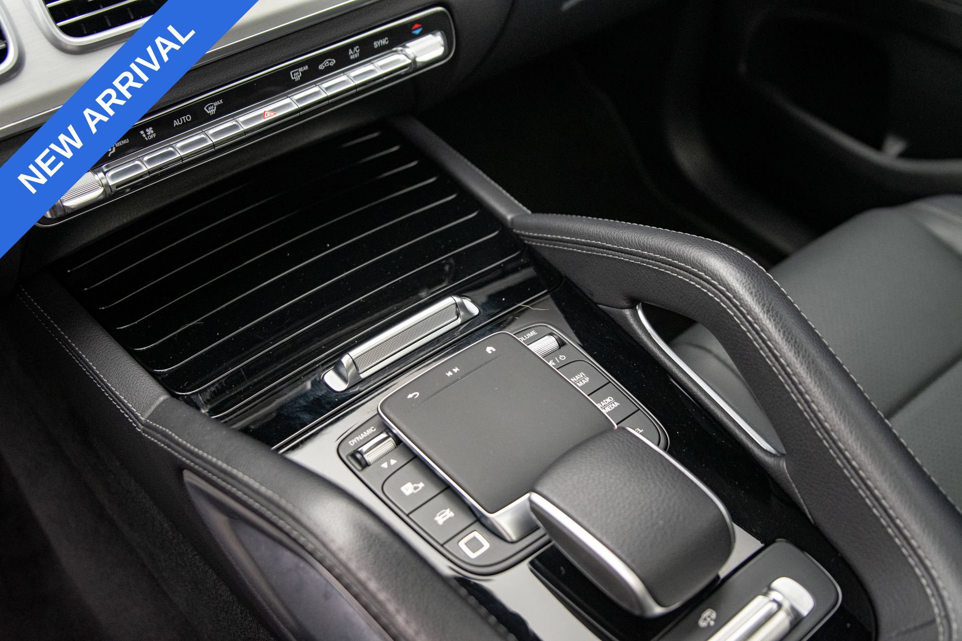 Used 2025 Mercedes-Benz GLS 450 4MATIC image 12