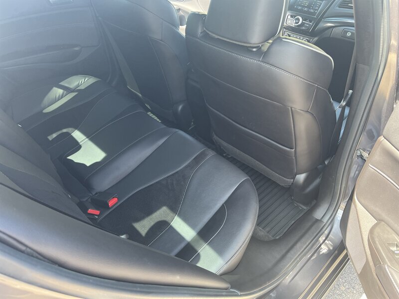 Used 2022 Acura ILX w/ Premium & A-SPEC Package FWD image 13