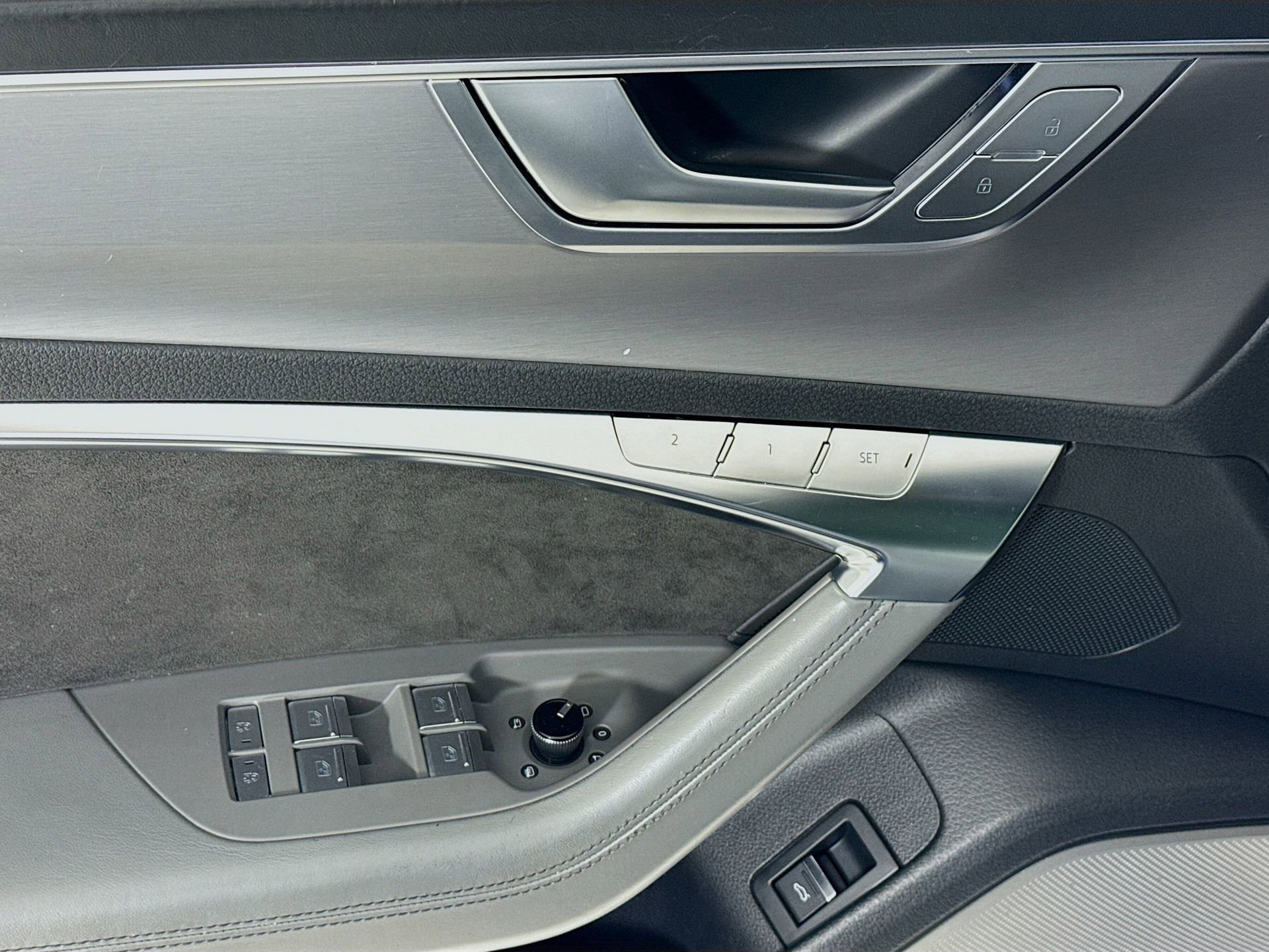 Used 2020 Audi S7 Prestige image 19