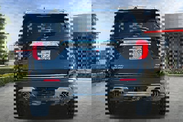 Used 2022 Ford Explorer Platinum w/ Equipment Group 601A image 5