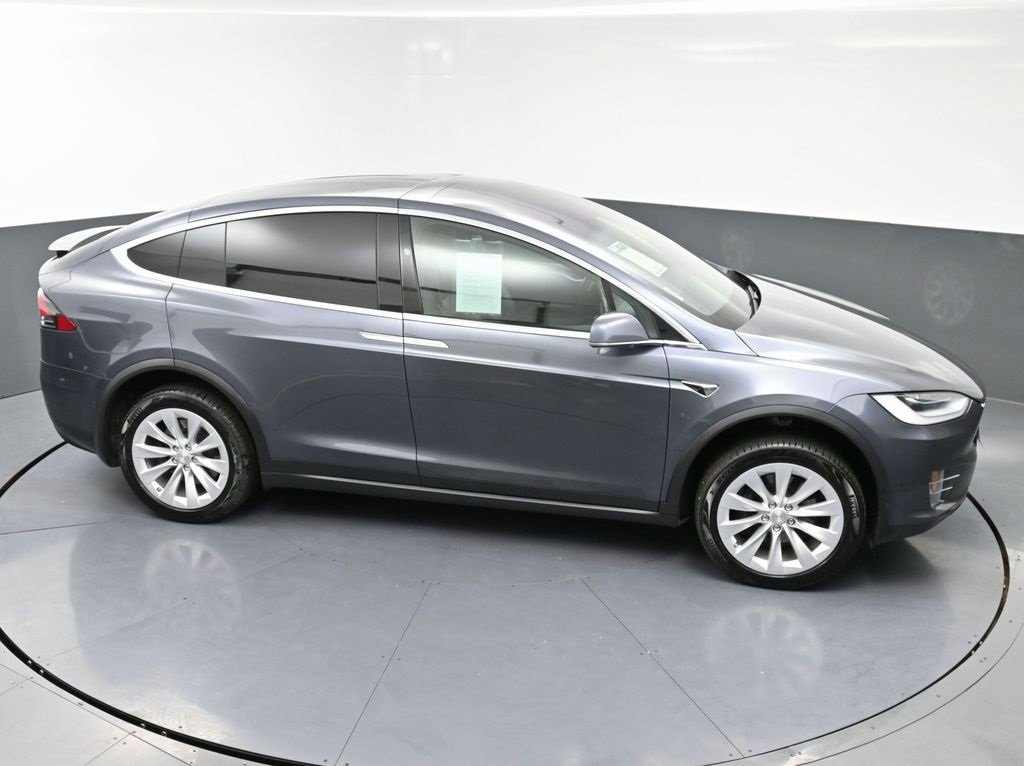 Used 2021 Tesla Model X Long Range image 56