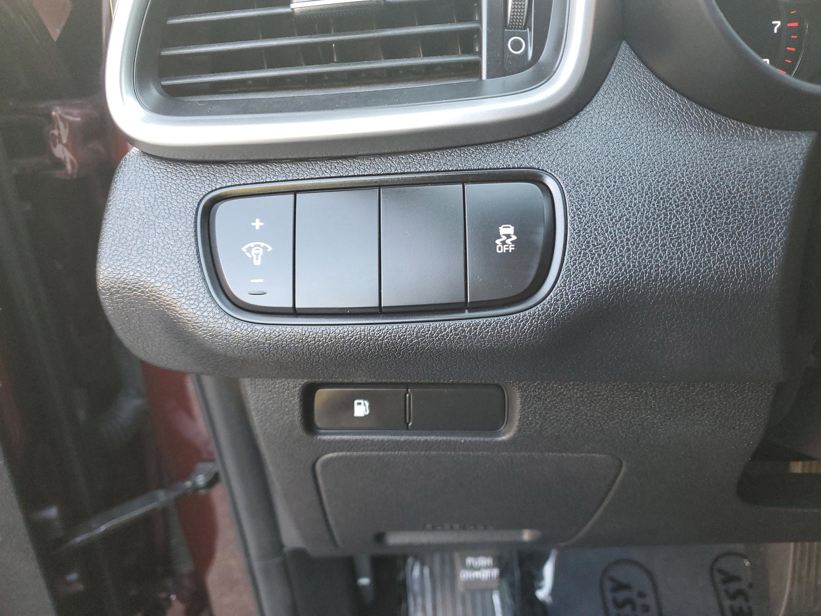 Used 2017 Kia Sorento LX image 28