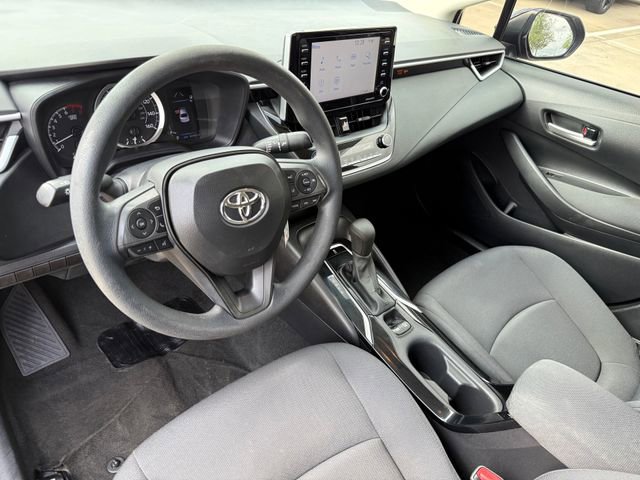 Used 2021 Toyota Corolla LE image 10