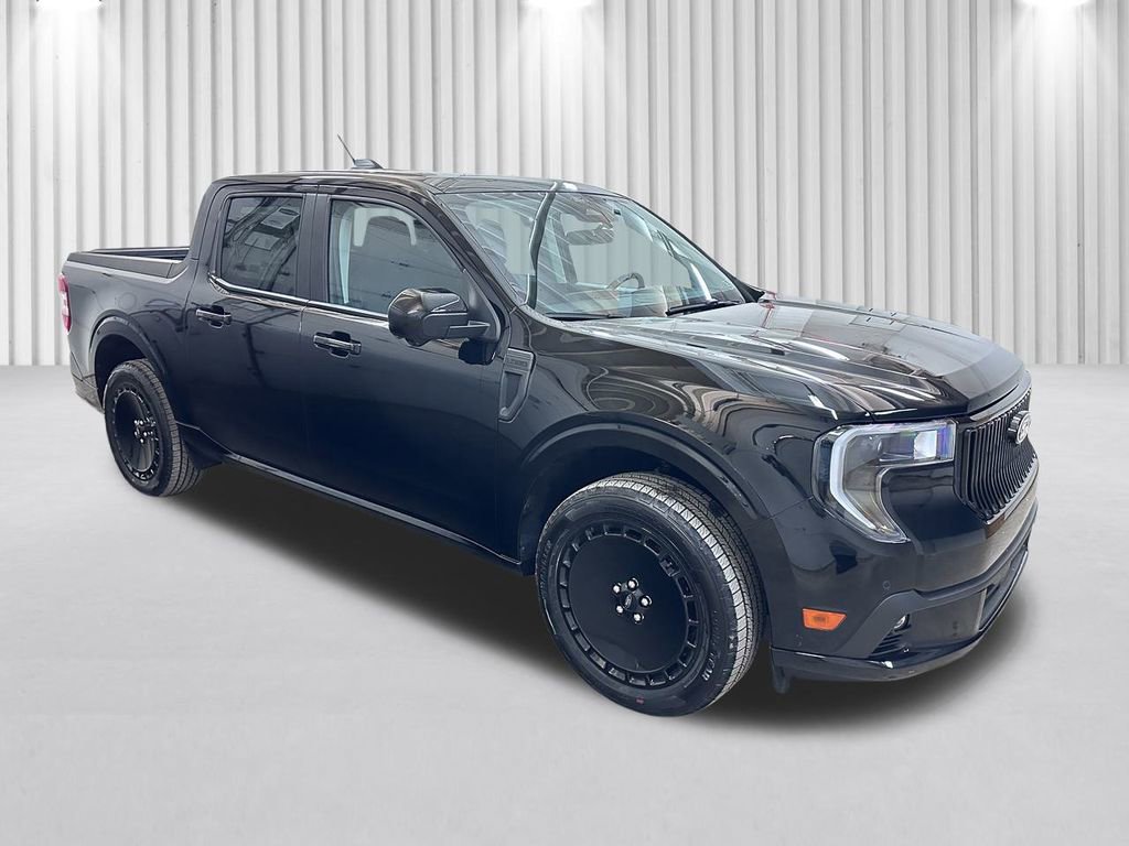 New 2026 Ford Maverick Lobo image 2