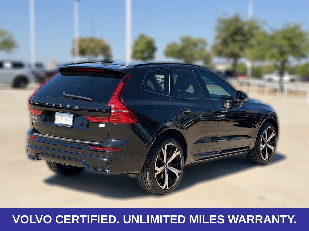 Certified 2024 Volvo XC60 T8 Ultimate w/ Protection Package Premier AWD/4WD image 9