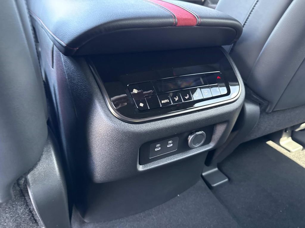 New 2026 Nissan Armada NISMO AWD/4WD image 17