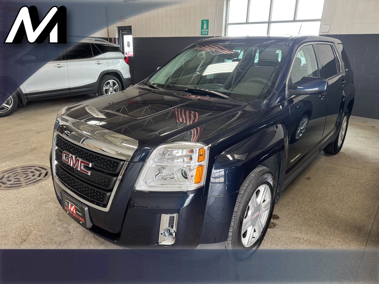 Used 2015 GMC Terrain SLE image 1