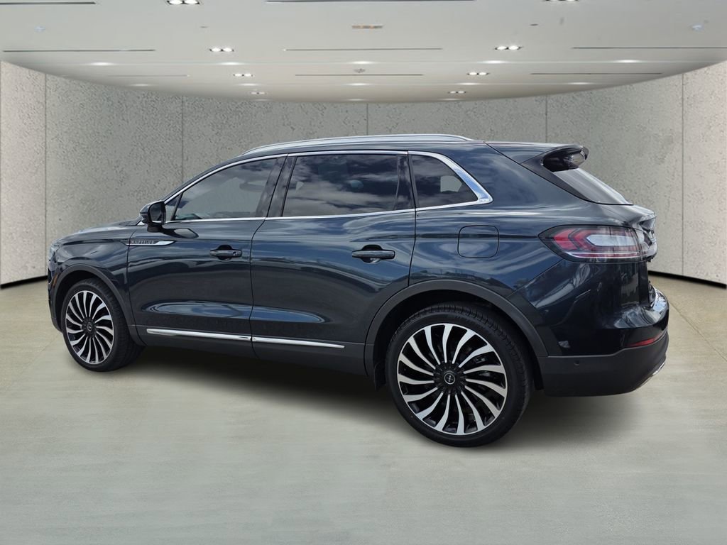 Used 2023 Lincoln Nautilus Black Label AWD/4WD image 5