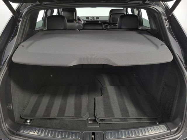 Used 2024 Porsche Macan image 26