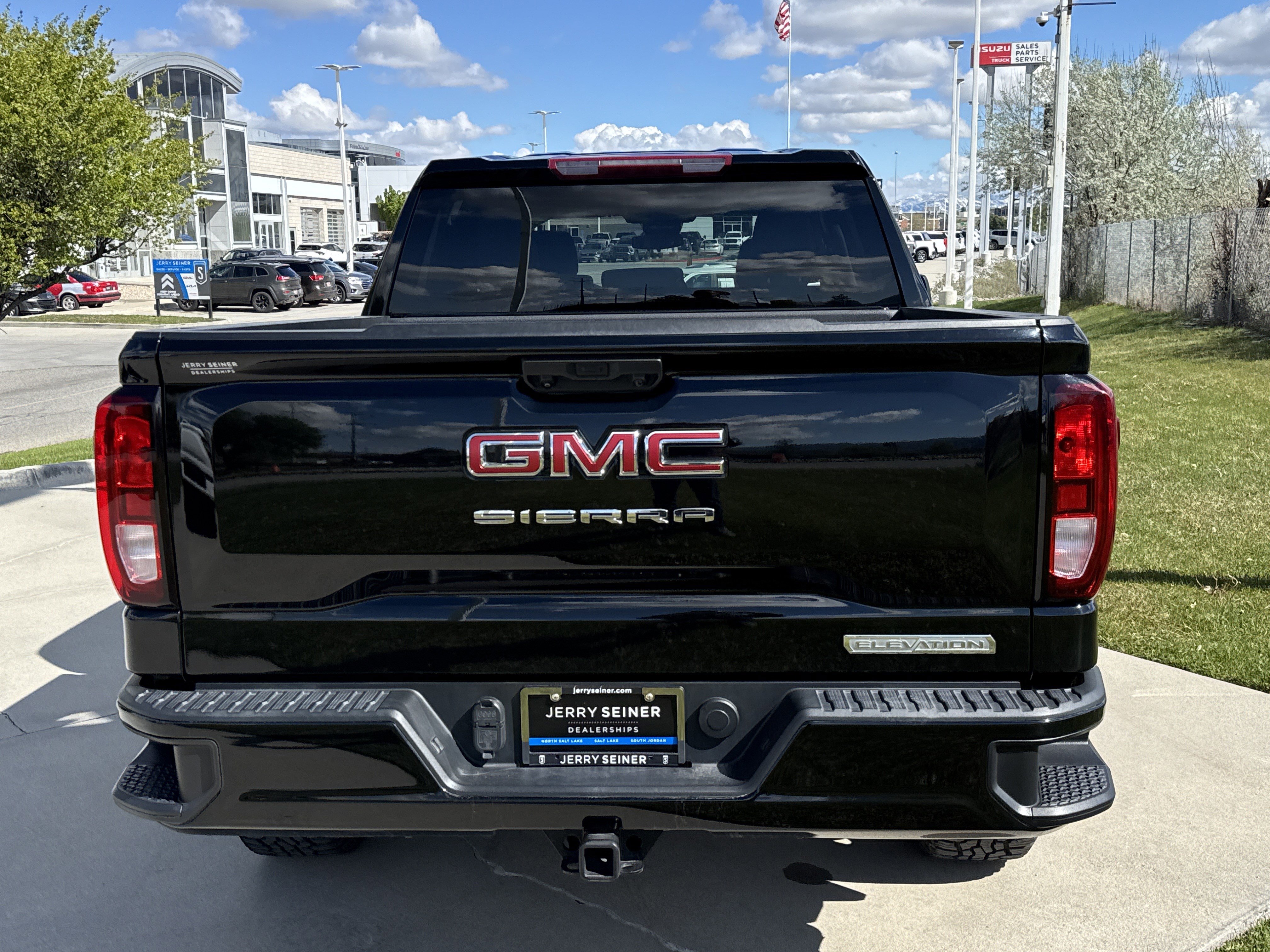 Used 2023 GMC Sierra 1500 Elevation image 4