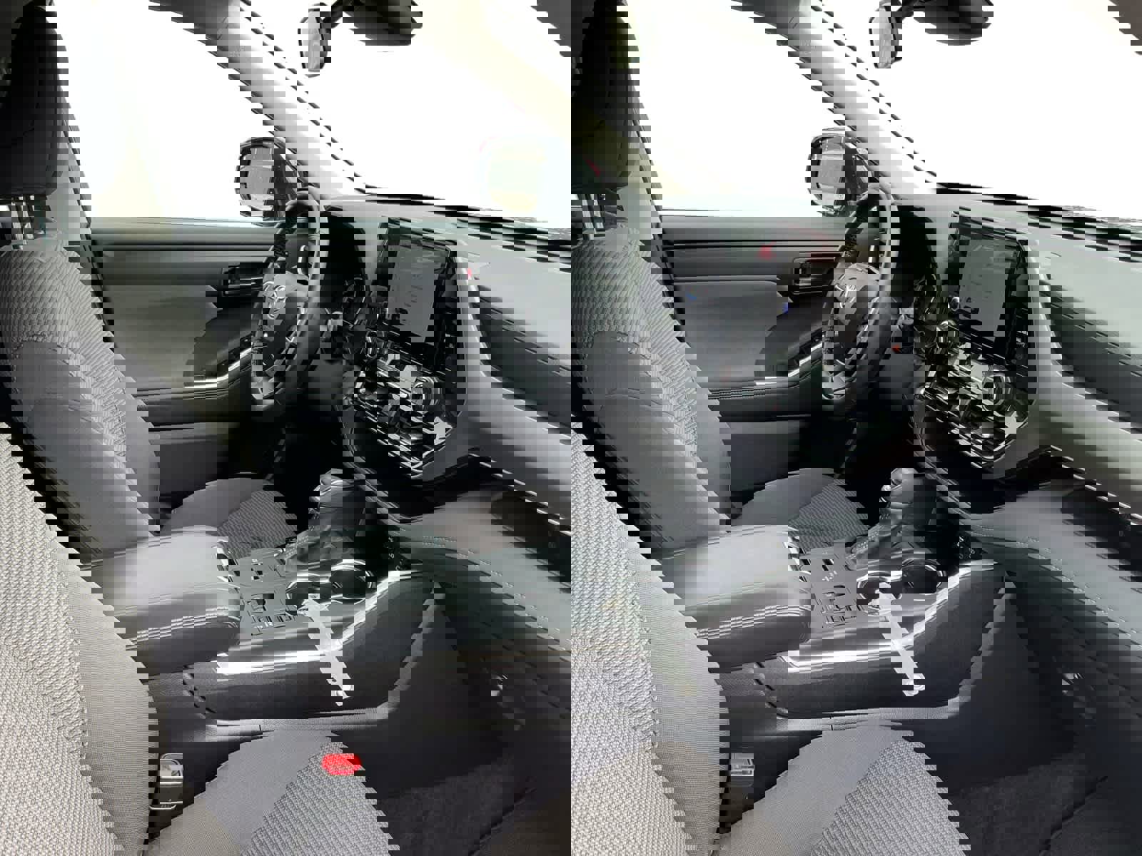 Used 2023 Toyota Highlander LE image 15