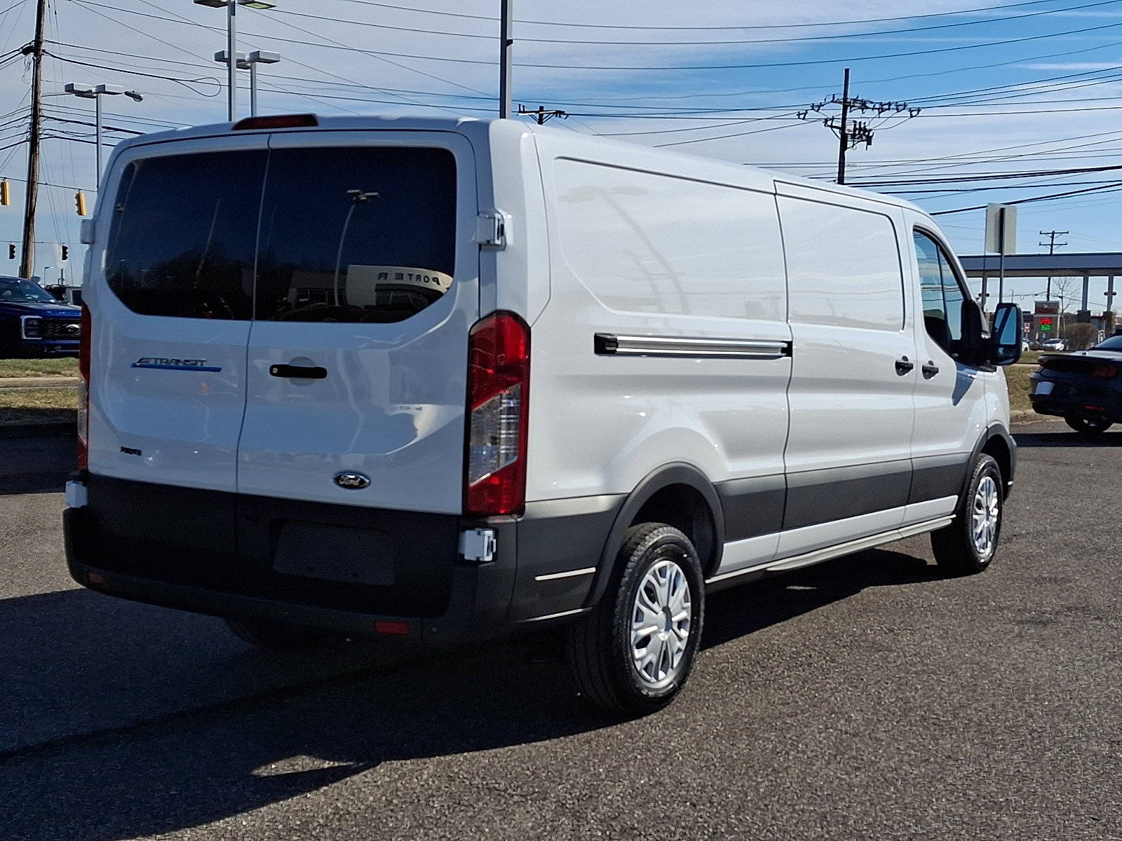 Certified 2024 Ford E-Transit Low Roof image 11