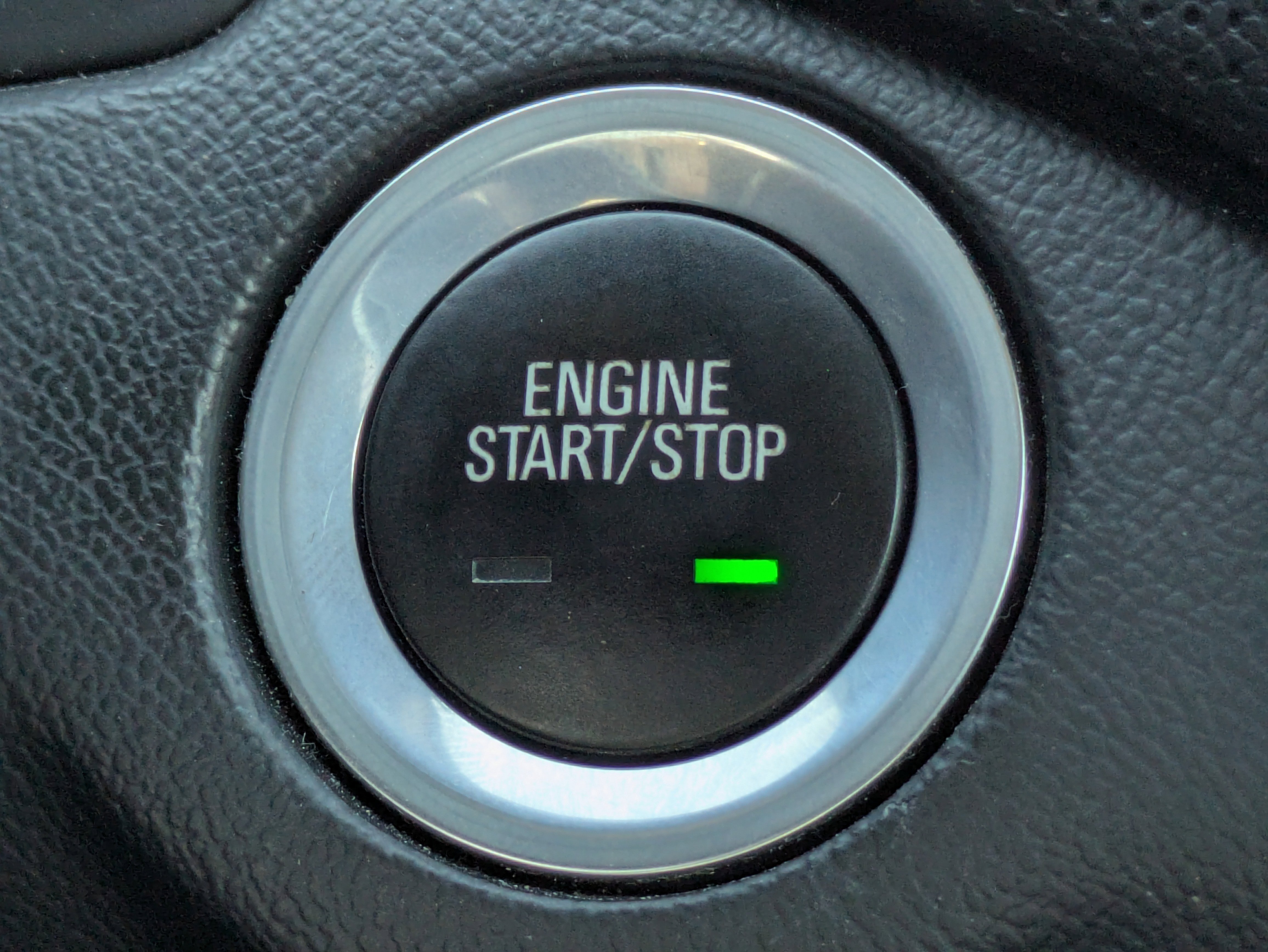 Certified 2018 Chevrolet Equinox Premier image 33