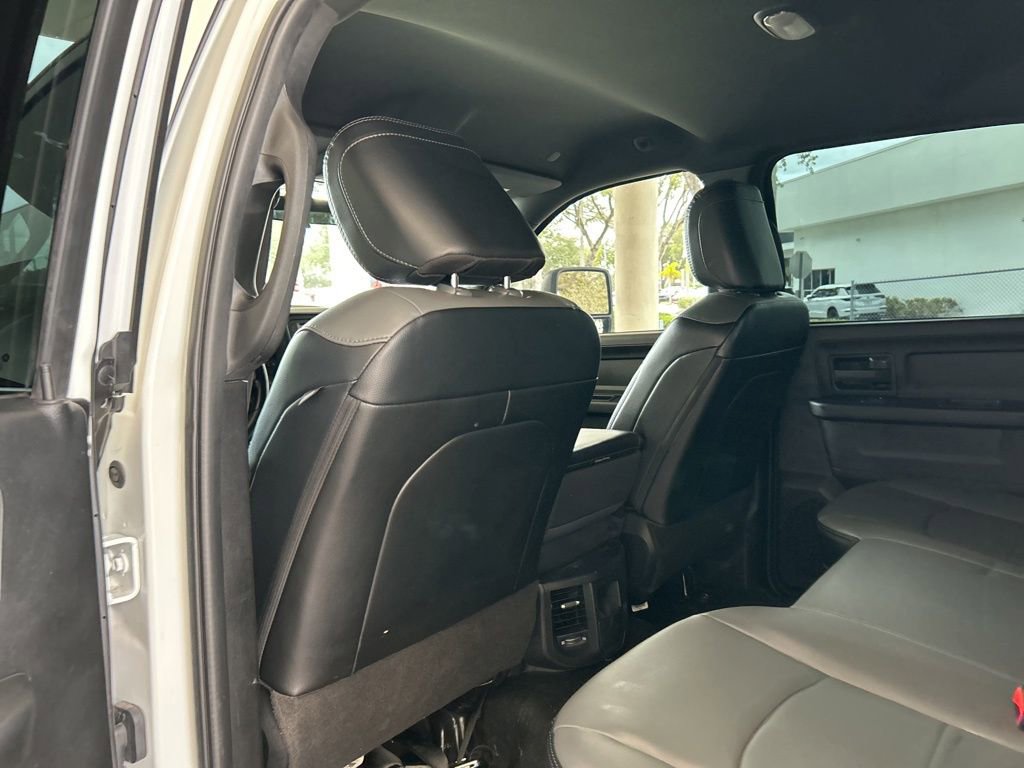 Used 2023 RAM 3500 Tradesman image 34