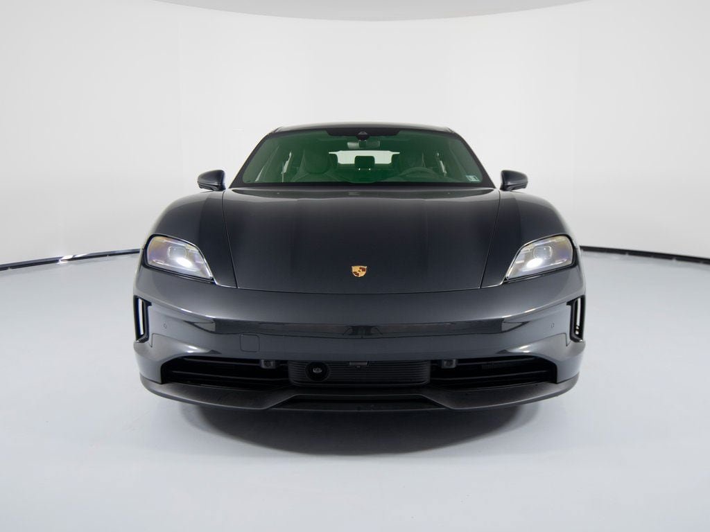 New 2026 Porsche Taycan 4S AWD/4WD image 10