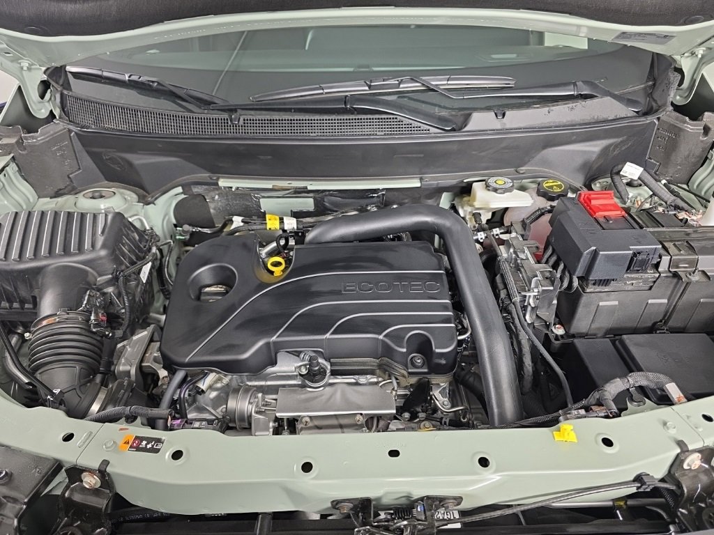 New 2026 Chevrolet Equinox LT w/ Convenience Package II image 9