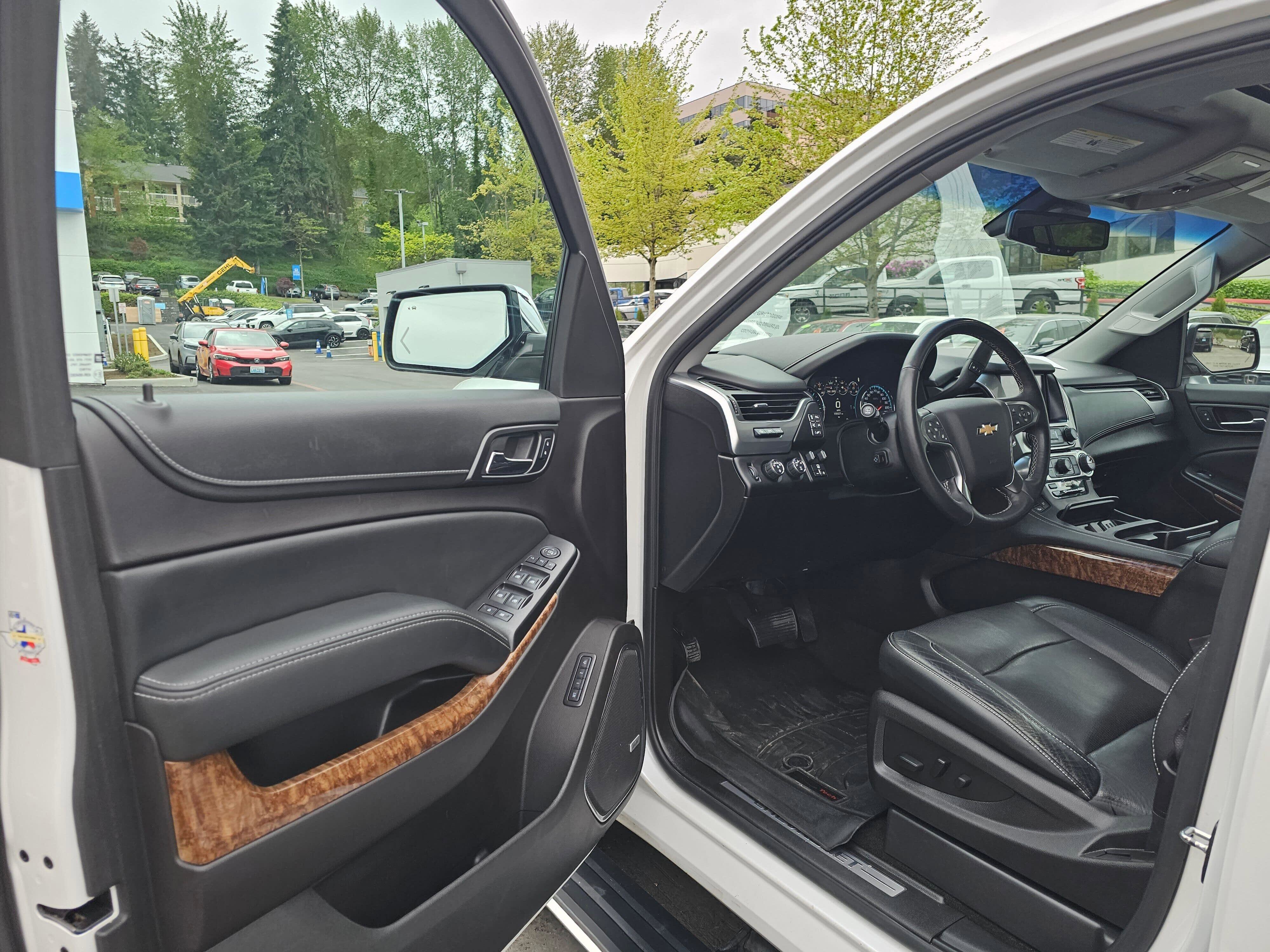 Used 2016 Chevrolet Suburban LTZ w/ Max Trailering Package AWD/4WD image 25