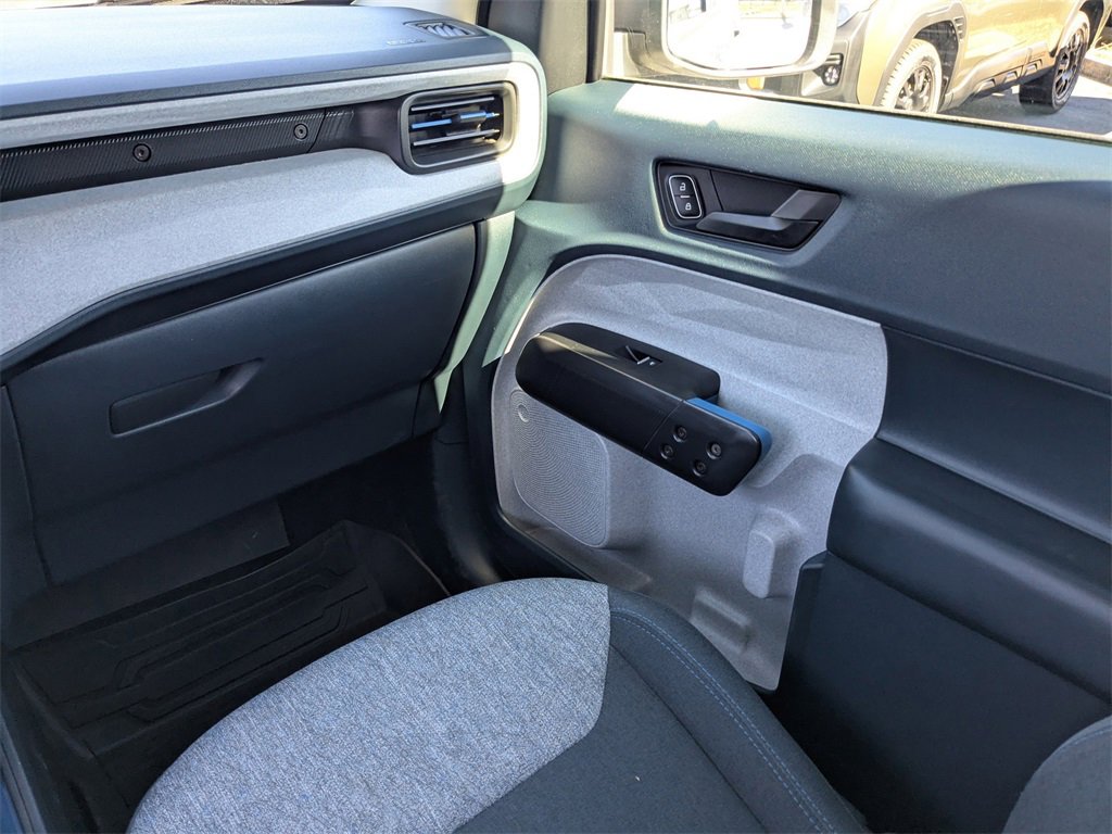 Used 2025 Ford Maverick XLT w/ Equipment Group 302A image 18