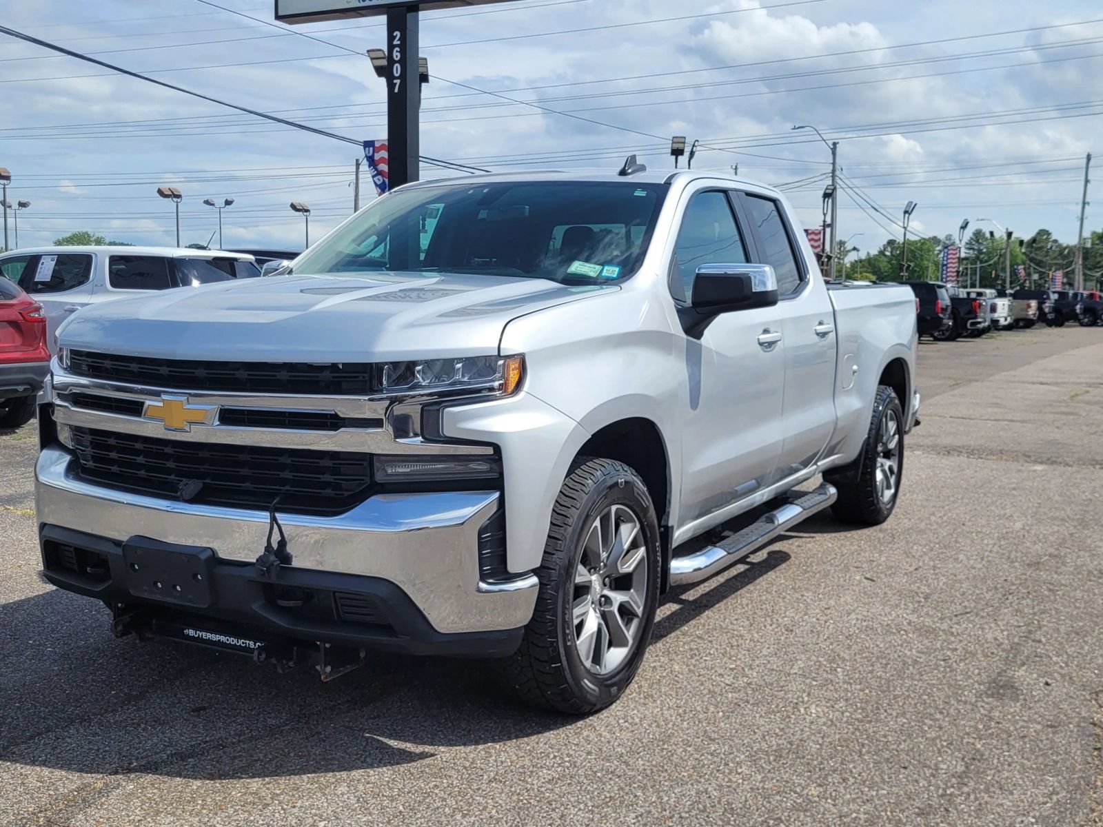 Used 2019 Chevrolet Silverado 1500 LT w/ All-Star Edition AWD/4WD image 2
