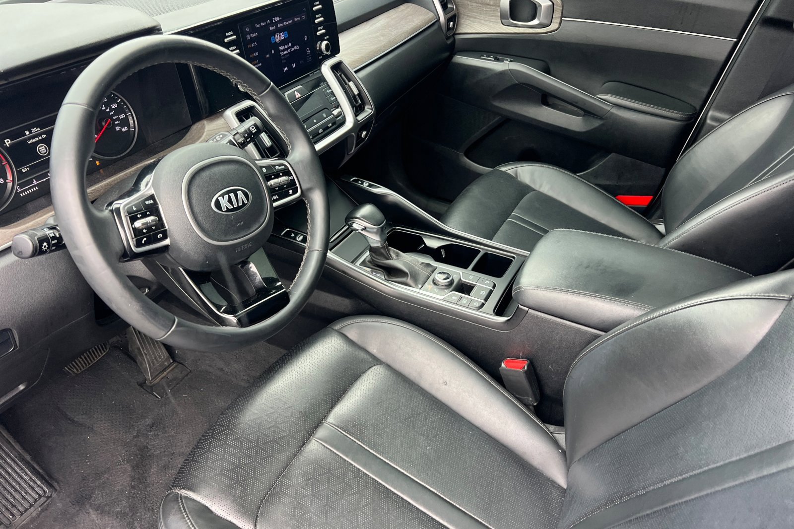 Used 2021 Kia Sorento EX w/ Panoramic Sunroof Package image 10