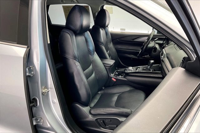 Used 2022 MAZDA CX-9 Touring image 6