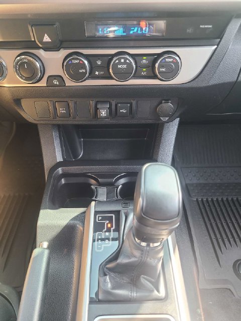 Used 2023 Toyota Tacoma 4x4 Double Cab w/ Trail Edition image 29
