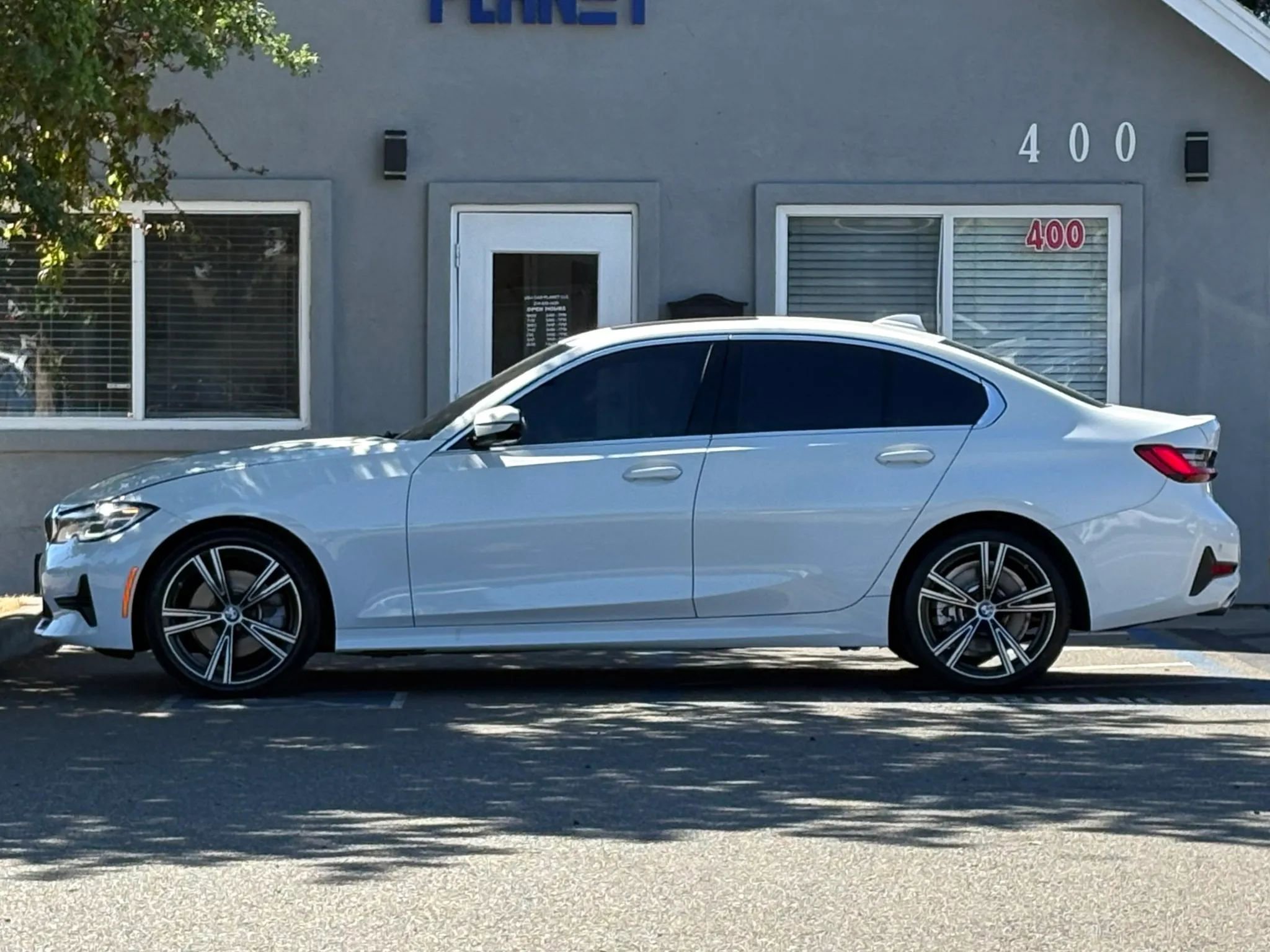 Used 2022 BMW 330i Sedan w/ Driving Assistance Package image 8