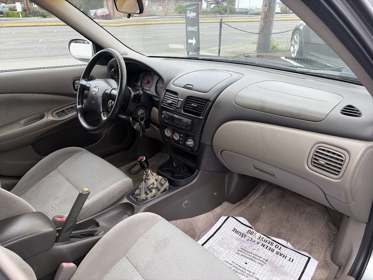 Used 2002 Nissan Sentra SE-R image 14