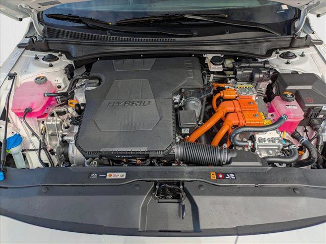 New 2025 Hyundai Elantra SEL image 17