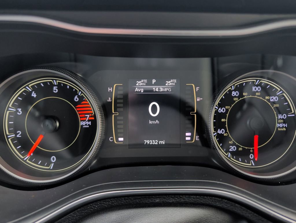 Used 2020 Jeep Cherokee Latitude Plus w/ Cold Weather Group image 12