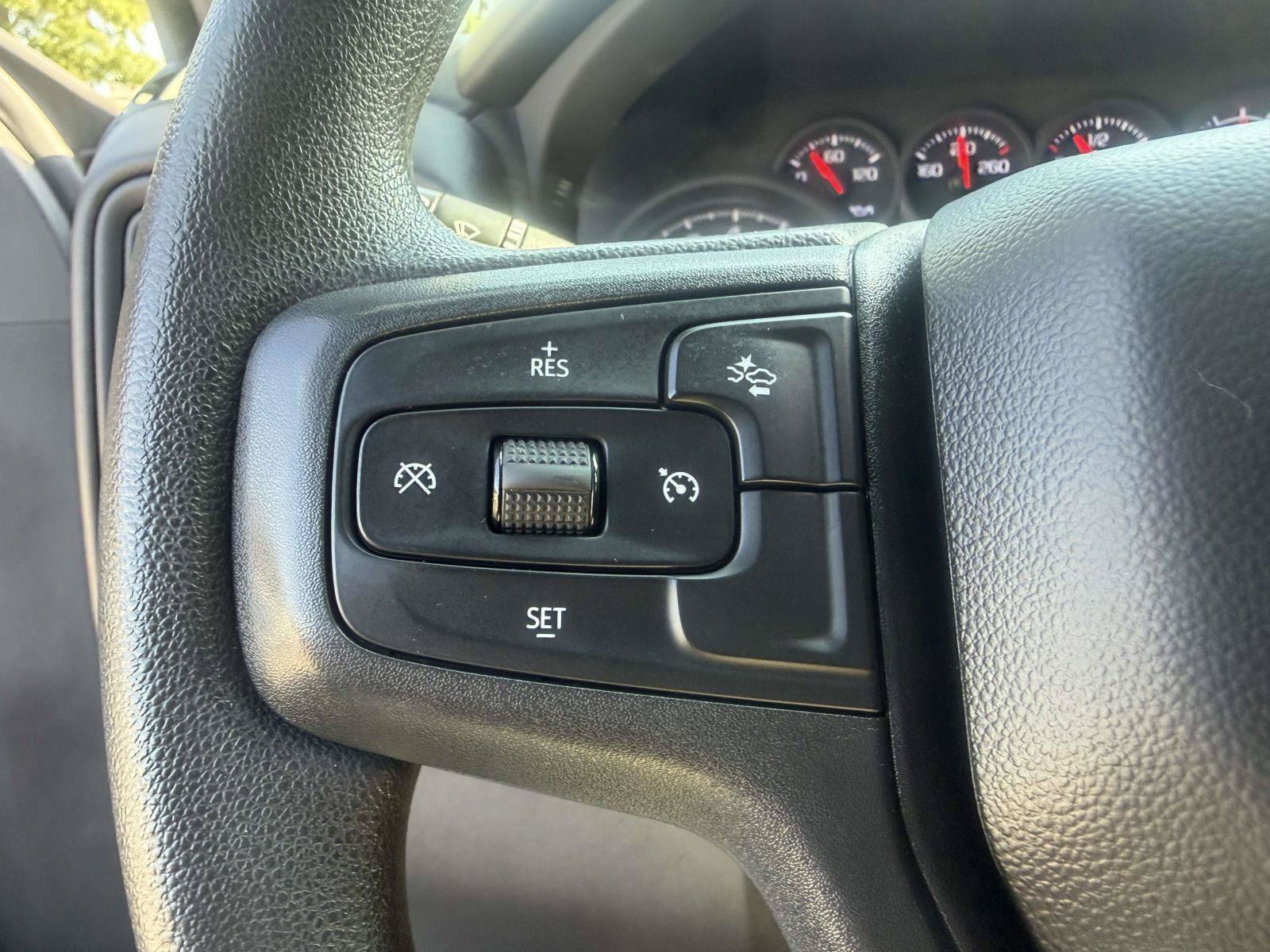 Used 2024 Chevrolet Silverado 1500 Custom RWD image 8