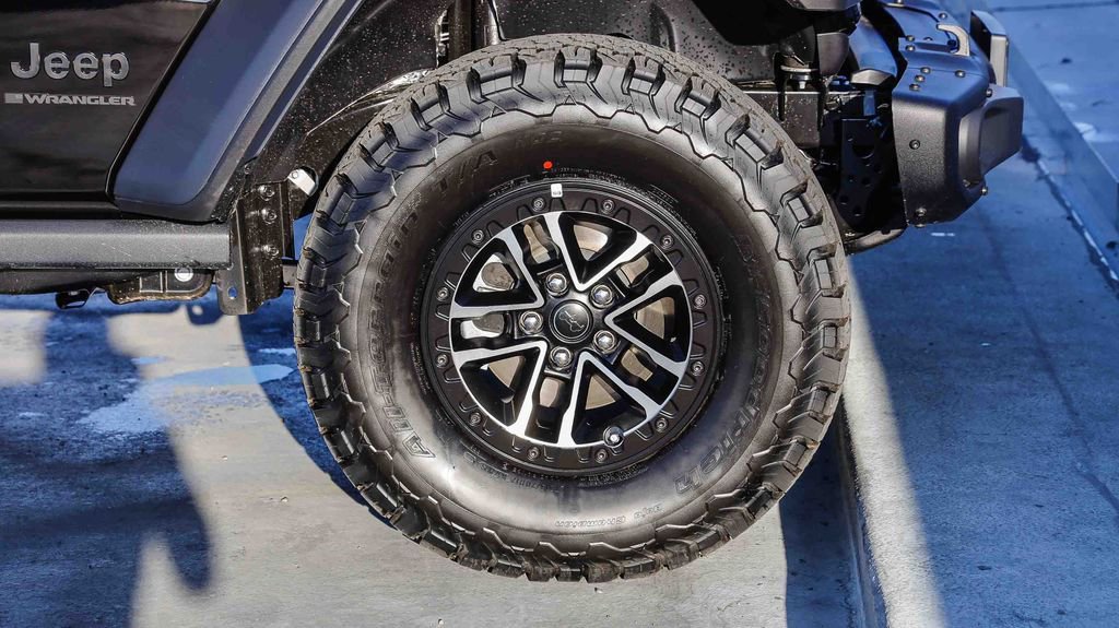 New 2026 Jeep Wrangler Unlimited Rubicon 392 AWD/4WD image 11