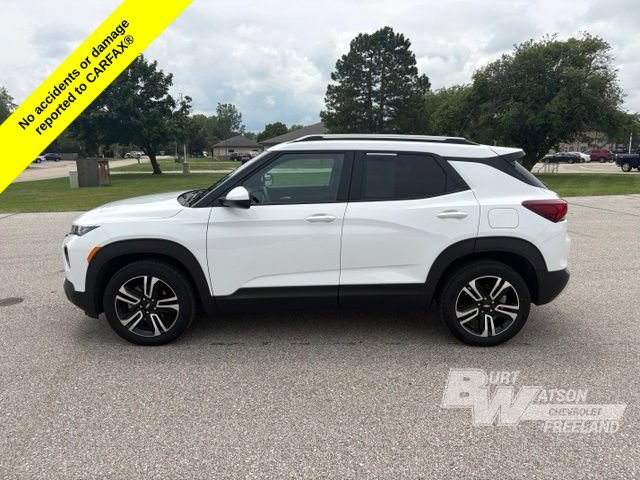 Used 2023 Chevrolet TrailBlazer LT w/ Convenience Package AWD/4WD image 3