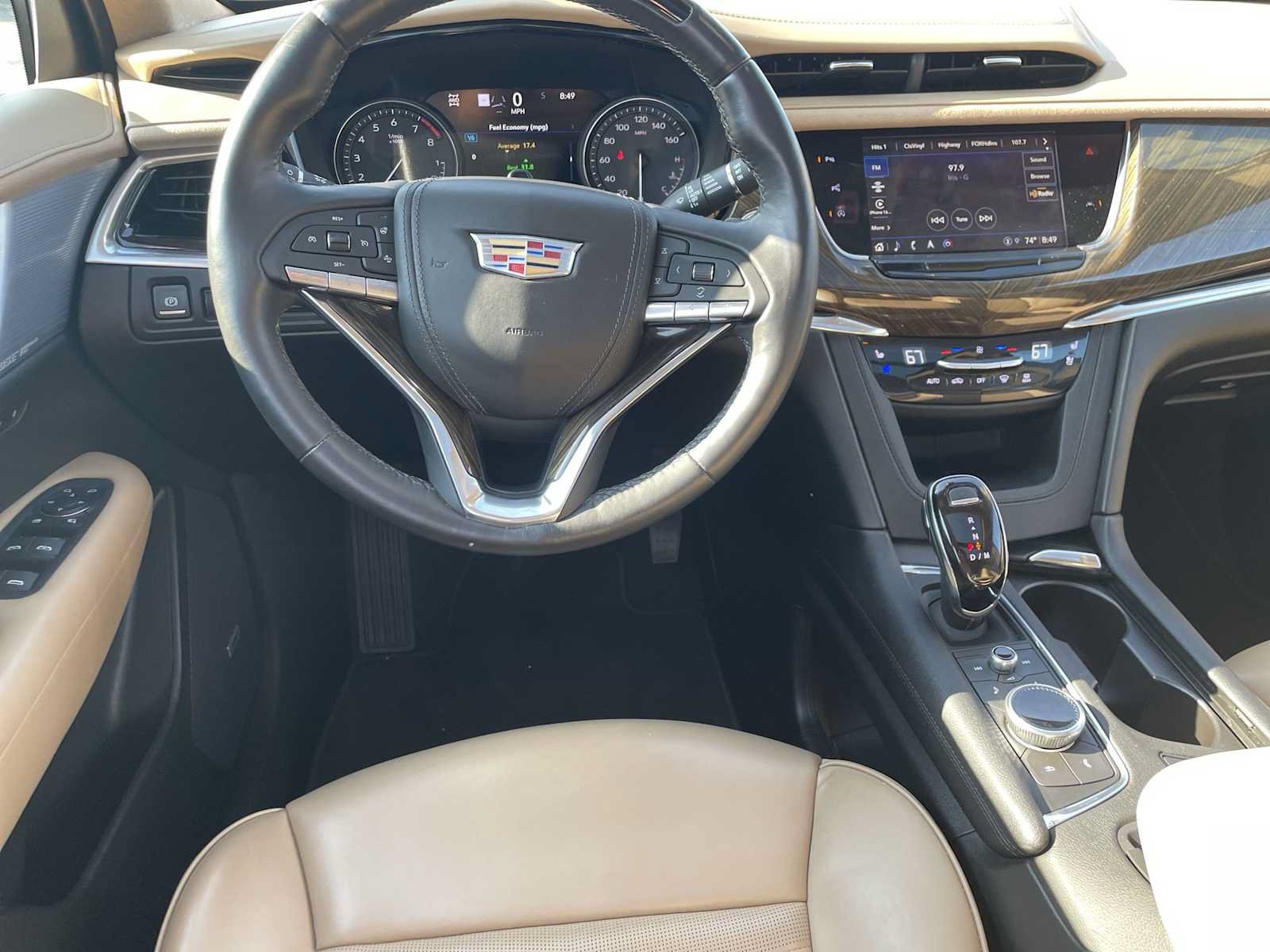 Used 2024 Cadillac XT6 Premium Luxury w/ Platinum Package AWD/4WD image 11