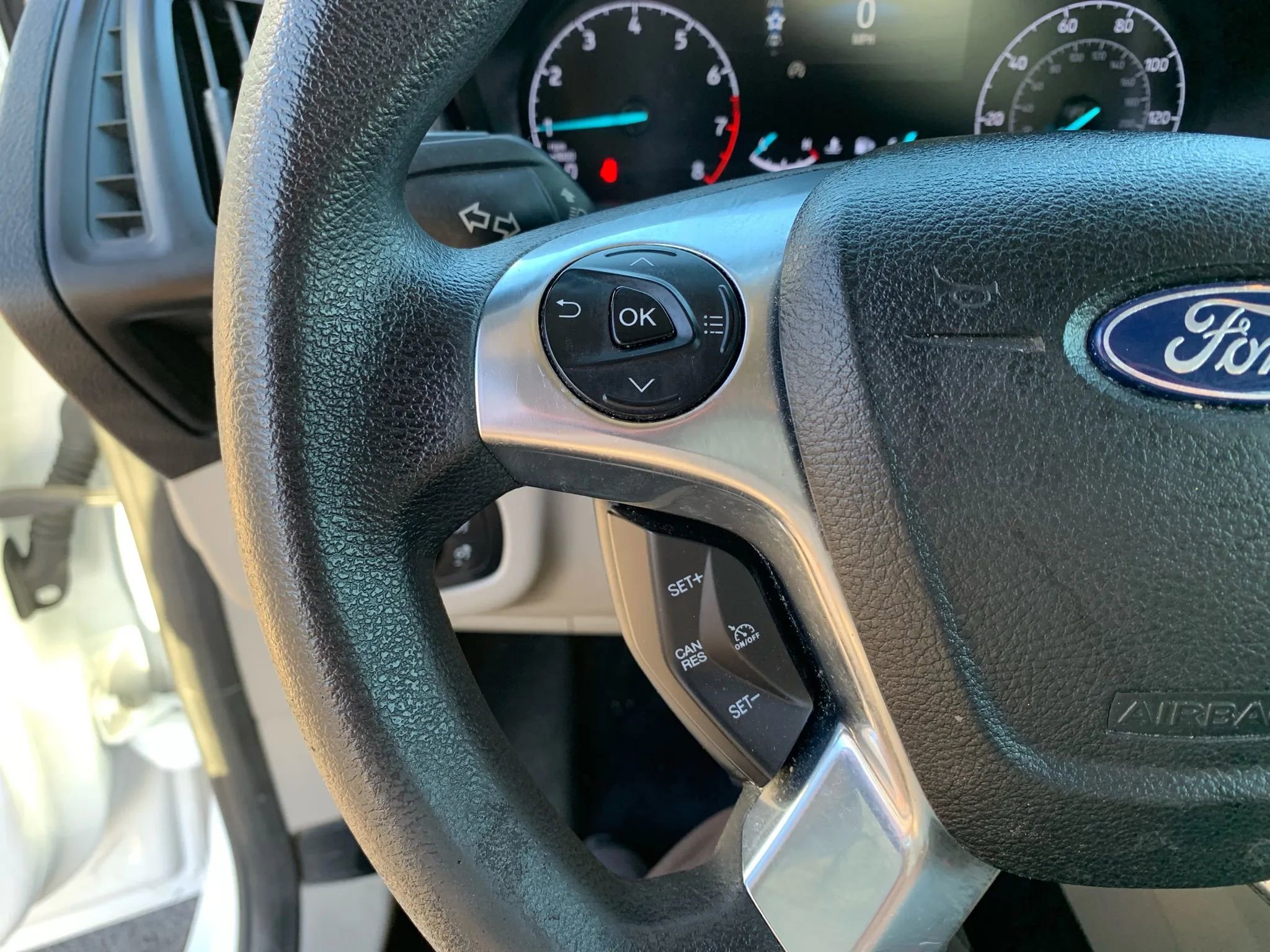 Used 2019 Ford Transit Connect XLT image 13